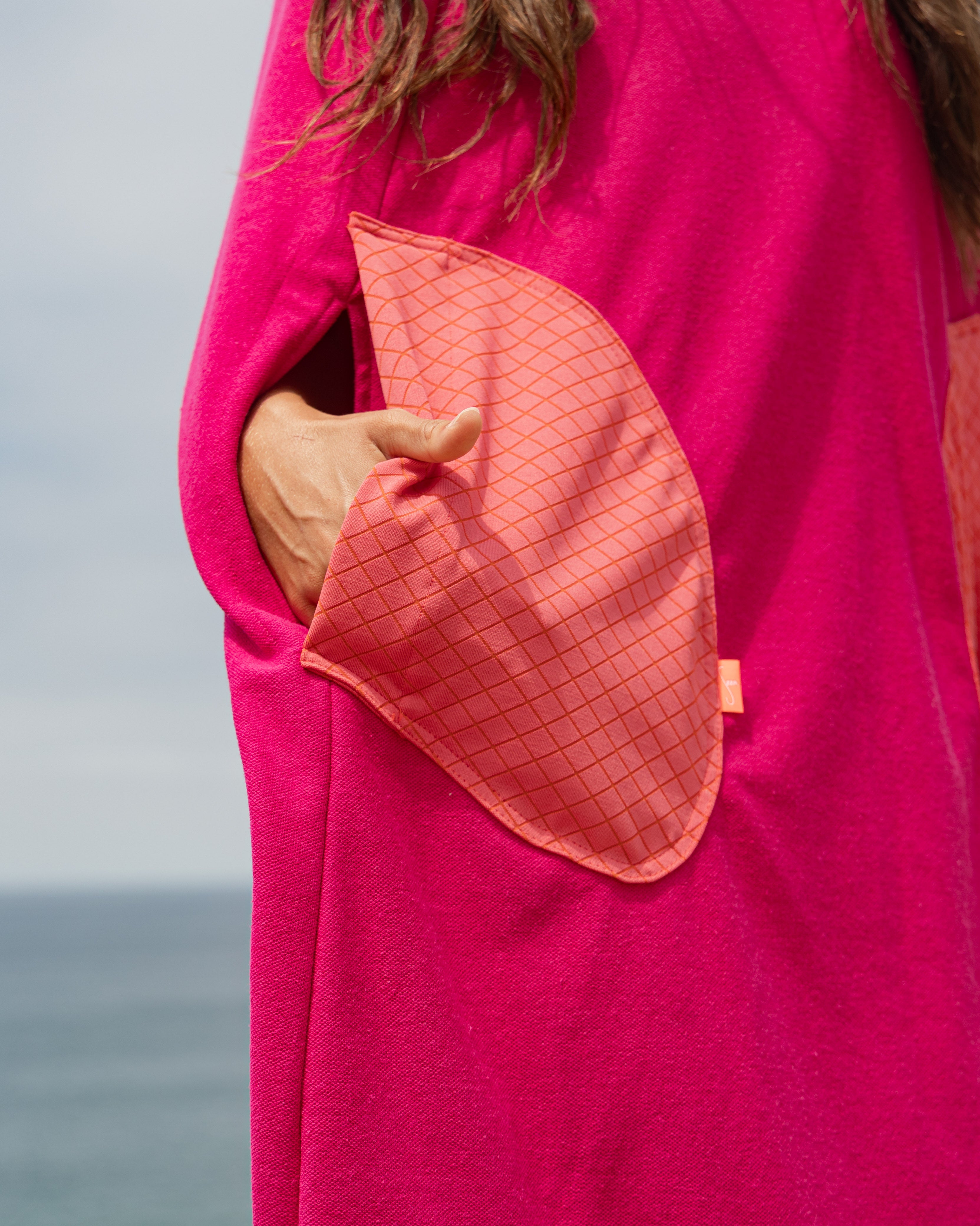 Changing Cape - Magenta