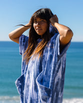 Changing Cape Navy Tie Dye Pattern Towel Dress Poncho Pockets
