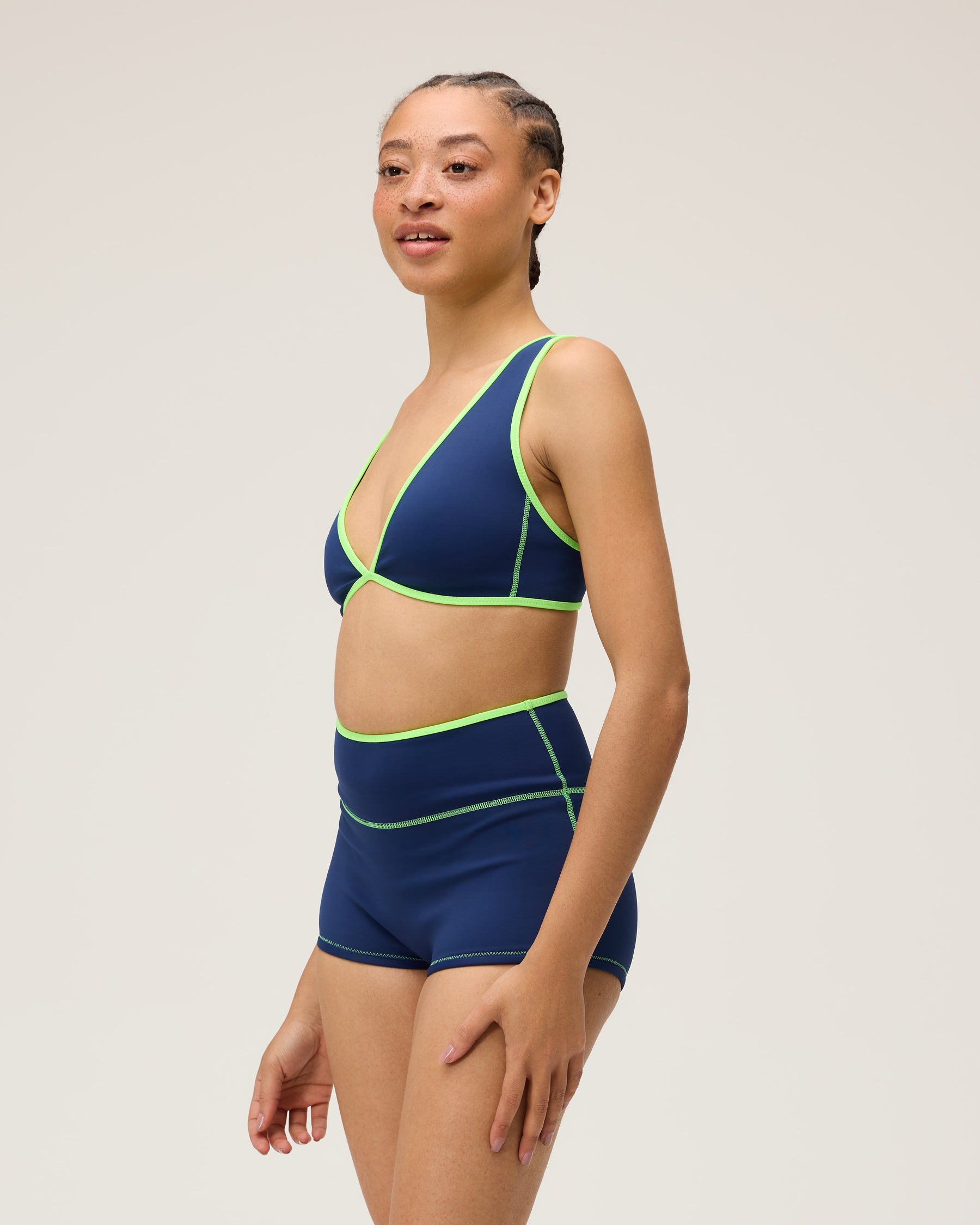 Darla Short - Navy Neon (RC-Skin)