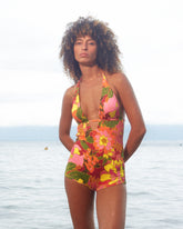 Carmen One Piece - Favinia
