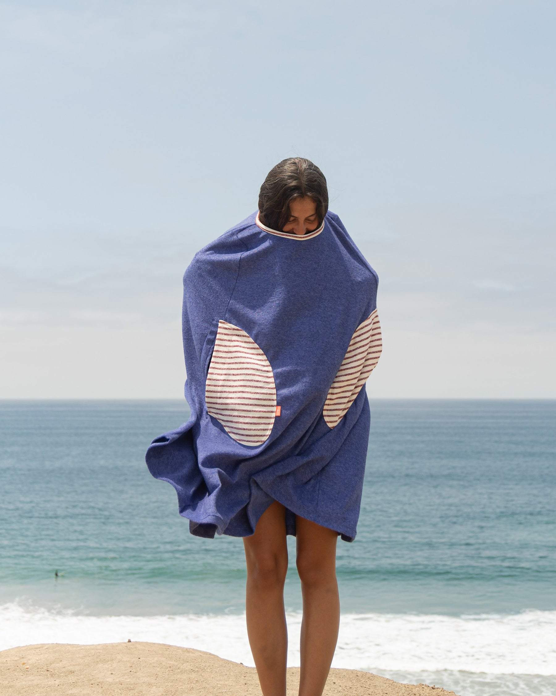 Changing Cape - Horizon Red