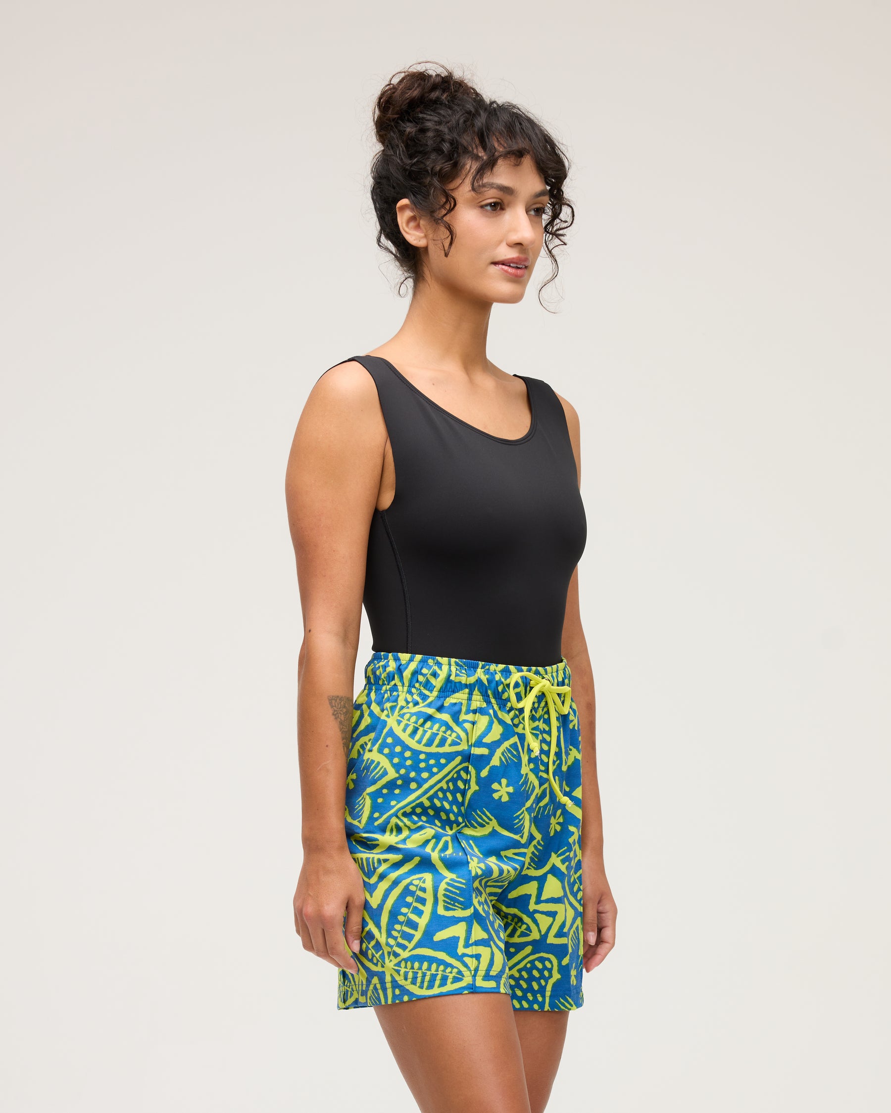 Laila Short - Manila