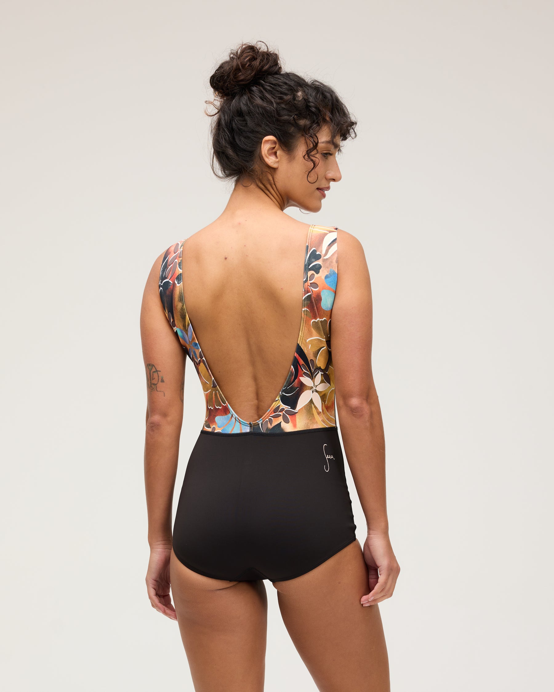 Lido One Piece - Tigerlily