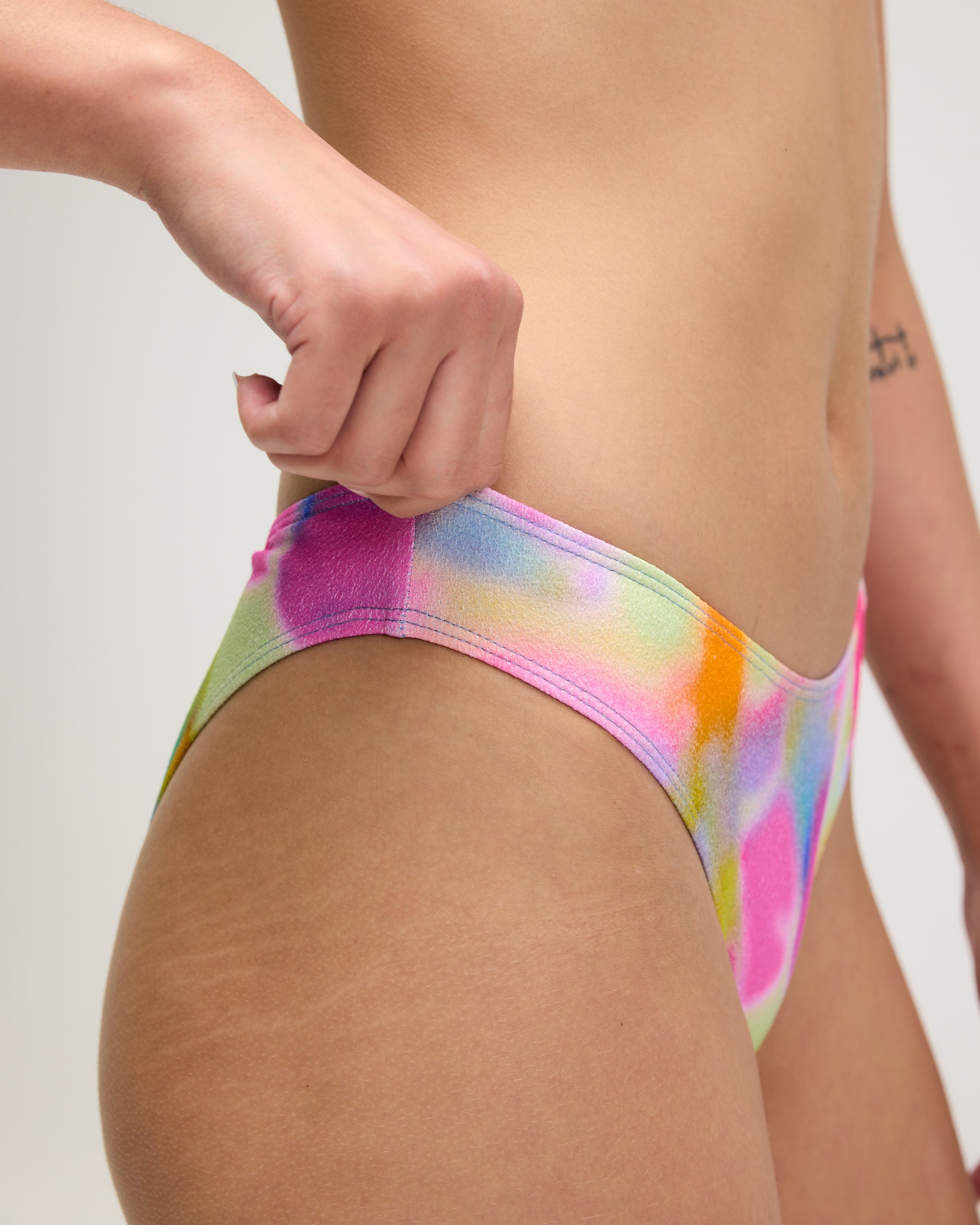 Phoebe Bikini Bottom - Floral Haze