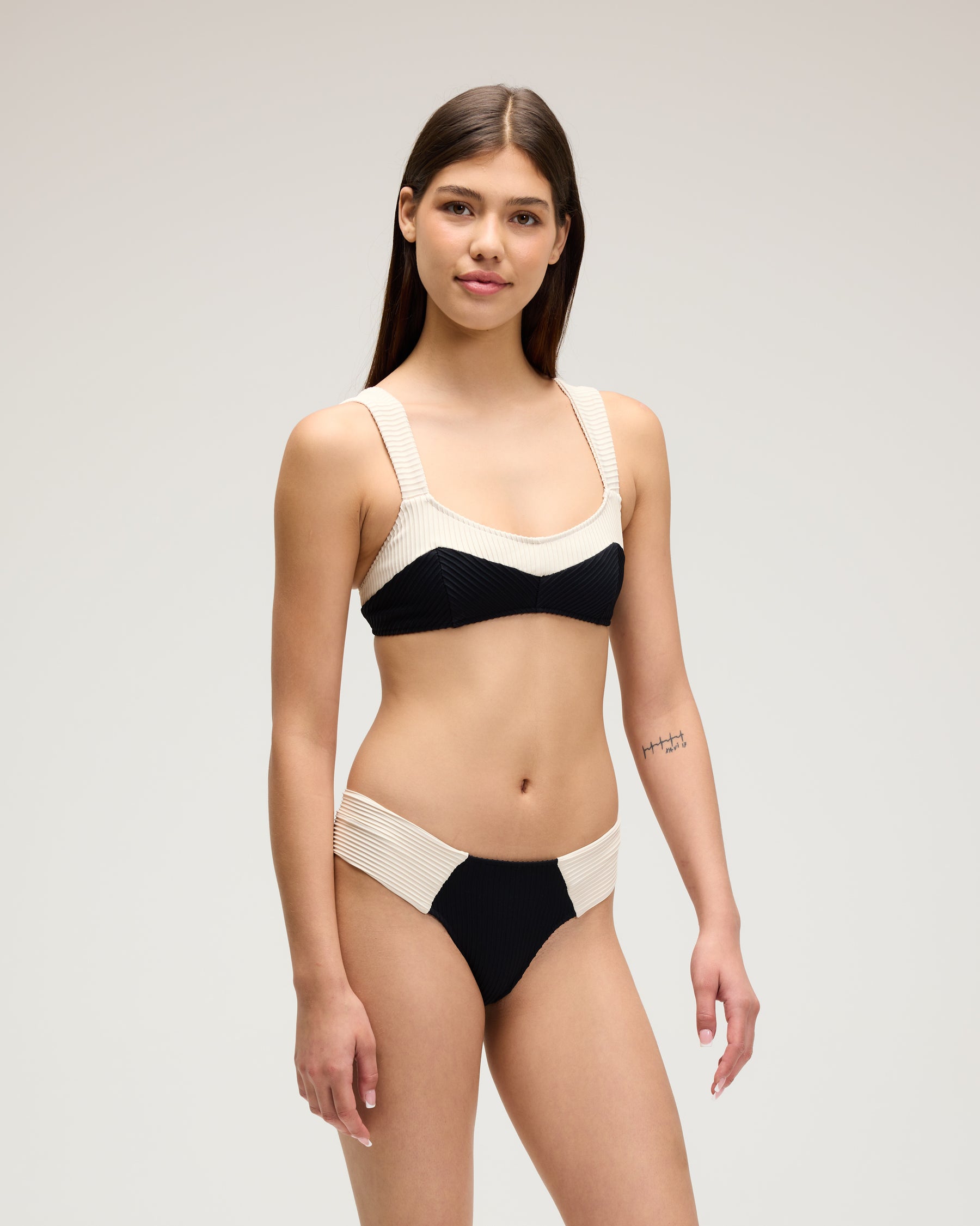 Fer Bikini Top - Black/Ivory