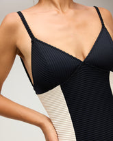 Tia One Piece - Black/Ivory